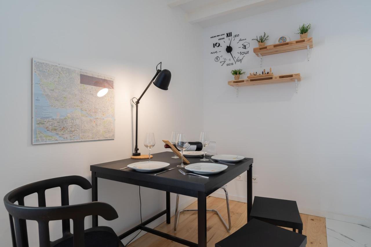 Sunny Bright Duplexes & Pool By Host Wise 빌라노바데가이아 외부 사진