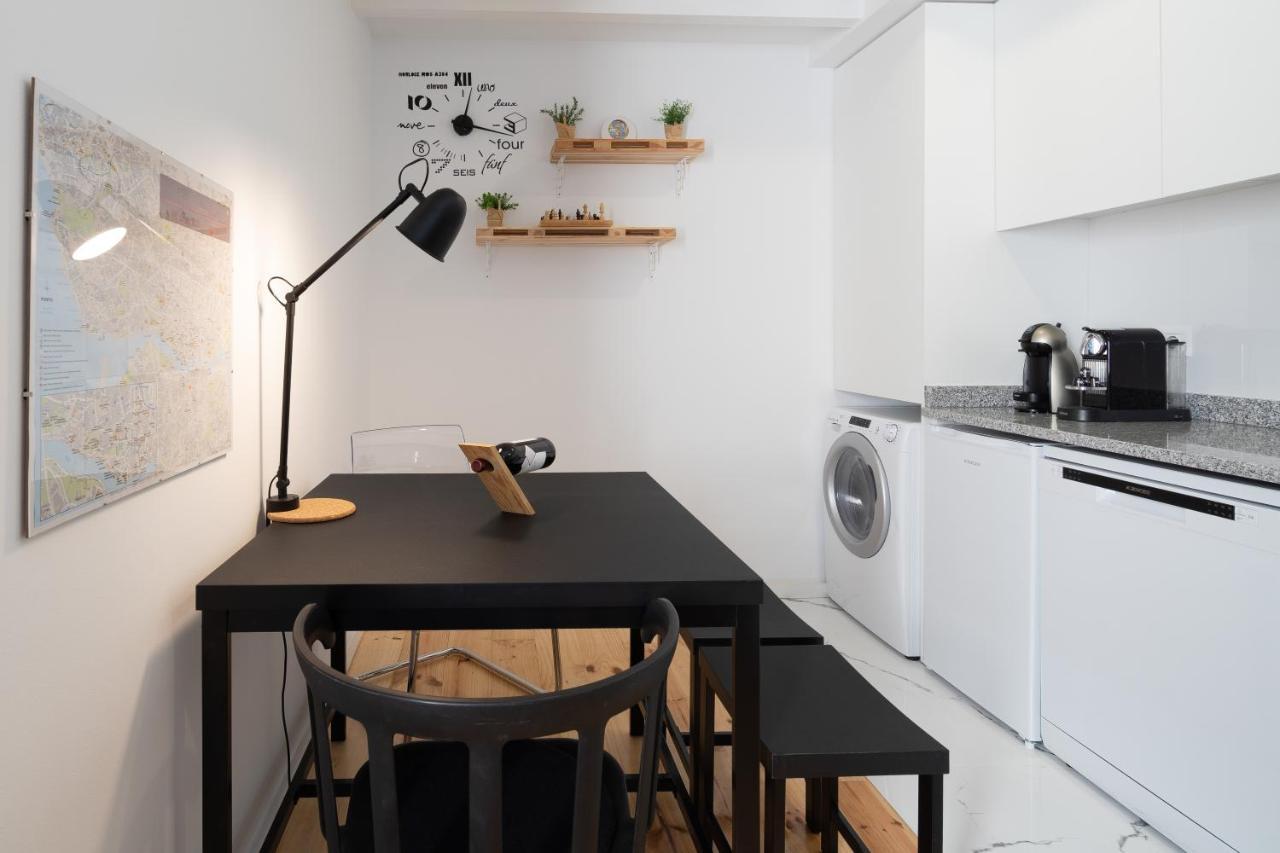 Sunny Bright Duplexes & Pool By Host Wise 빌라노바데가이아 외부 사진
