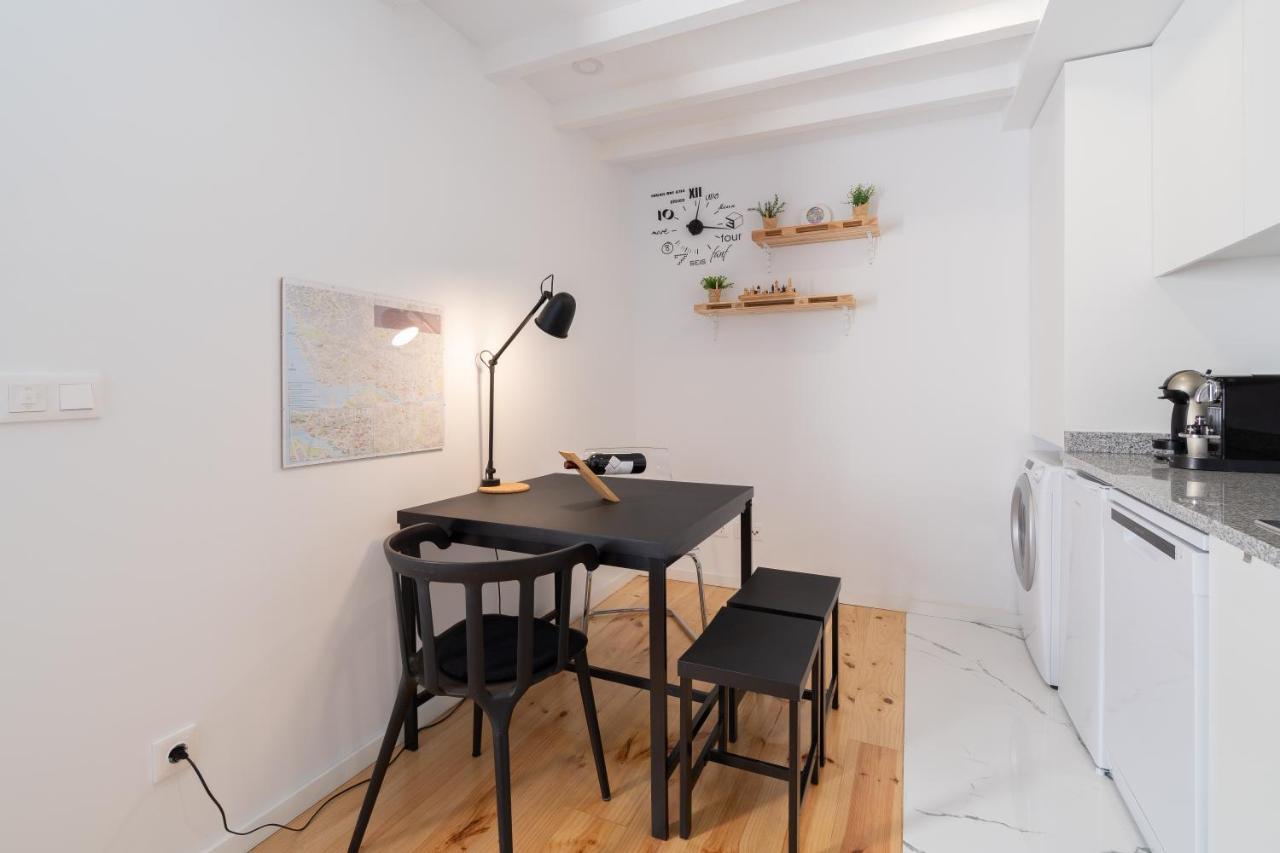 Sunny Bright Duplexes & Pool By Host Wise 빌라노바데가이아 외부 사진
